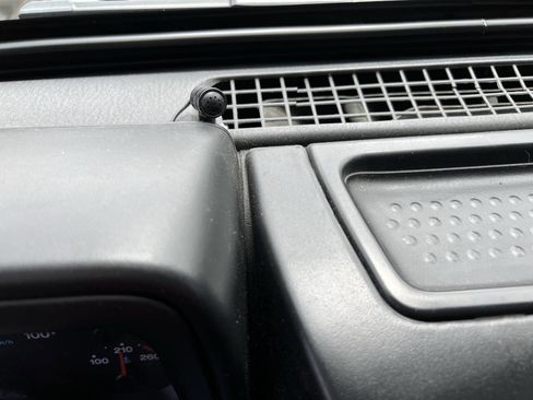 Used 2006 Jeep Wrangler Rubicon image 32