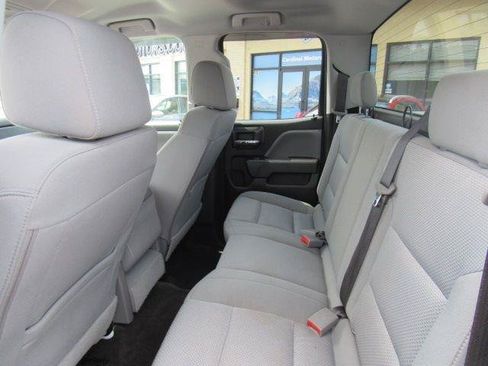 Used 2018 Chevrolet Silverado 1500 Custom w/ Custom Value Package AWD/4WD image 27