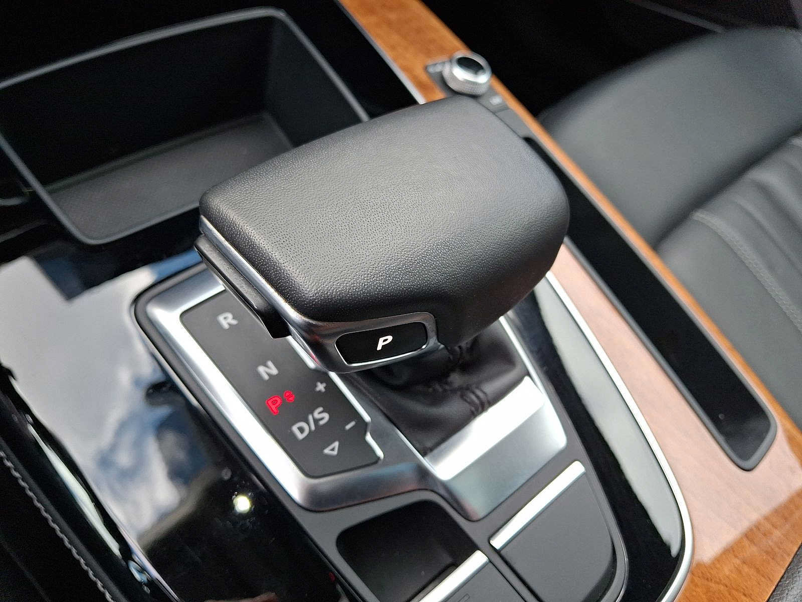 Certified 2023 Audi Q5 2.0T Premium Plus AWD/4WD image 18