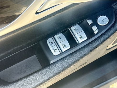 Used 2020 BMW 740i w/ Cold Weather Package RWD image 19