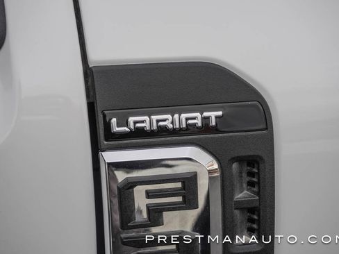 Used 2025 Ford F250 Lariat w/ Chrome Package image 10