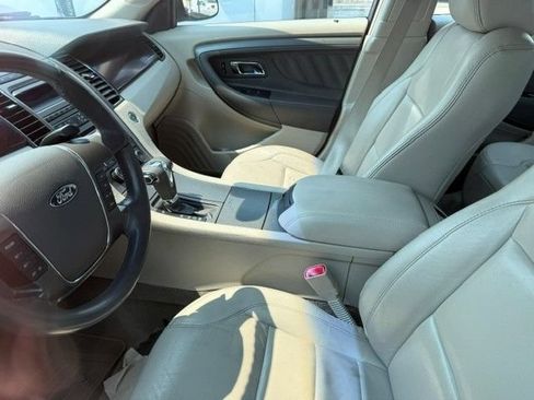 Used 2012 Ford Taurus SEL FWD image 9