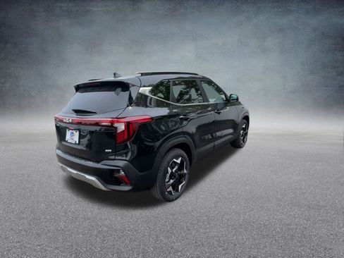 New 2026 Kia Seltos EX image 22