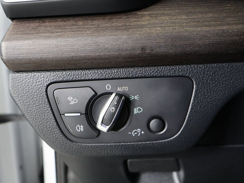 Used 2023 Audi Q5 2.0T Premium Plus w/ Premium Plus Package image 26