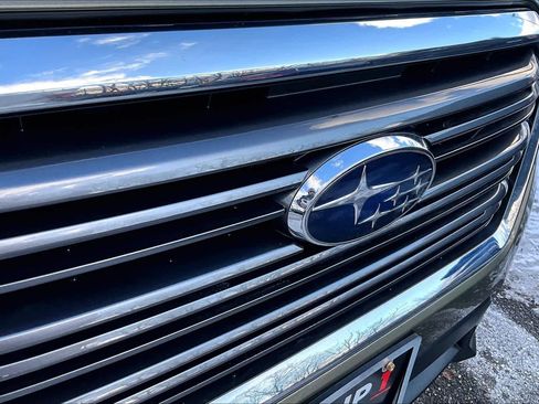 Used 2022 Subaru Ascent Limited w/ Technology Package image 28