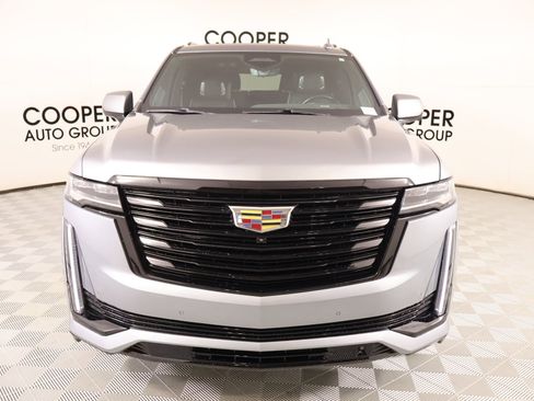 Used 2023 Cadillac Escalade Premium Luxury Platinum w/ LPO, Floor Liner Package AWD/4WD image 9