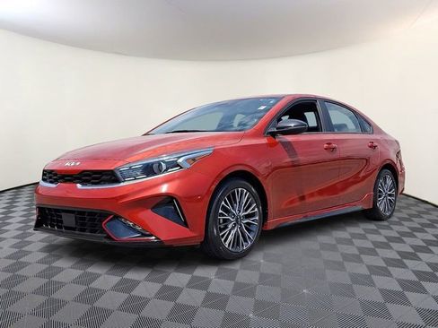 Used 2023 Kia Forte GT-Line w/ GT-Line Premium Package FWD image 3