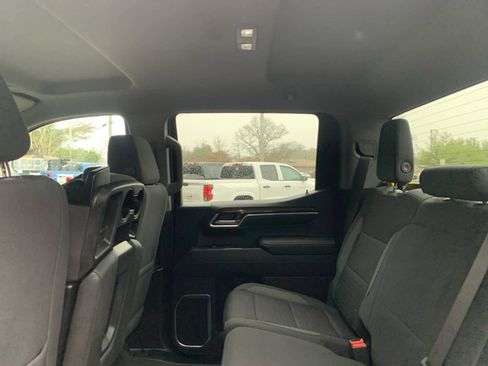Certified 2022 Chevrolet Silverado 1500 LT image 28