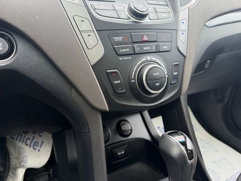 Used 2013 Hyundai Santa Fe Sport w/ Technology Pkg FWD image 19