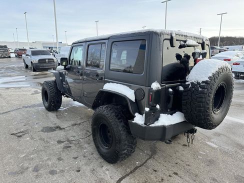 Used 2017 Jeep Wrangler Unlimited Sport w/ Quick Order Package 24S image 8
