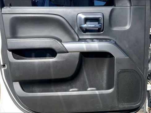 Used 2018 Chevrolet Silverado 1500 LT image 21