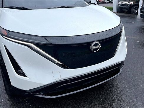 Used 2025 Nissan Ariya FWD image 34
