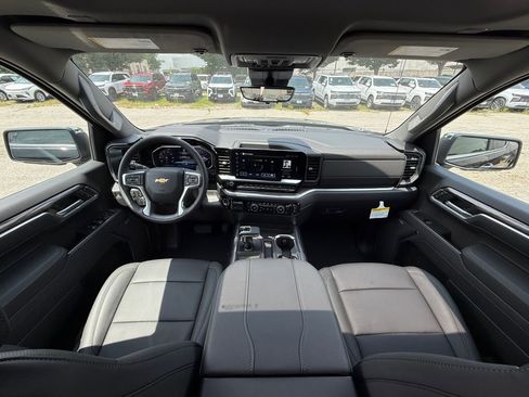 New 2026 Chevrolet Silverado 1500 LTZ w/ Technology Package AWD/4WD image 26