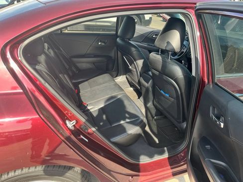 Used 2014 Honda Accord Sport image 15