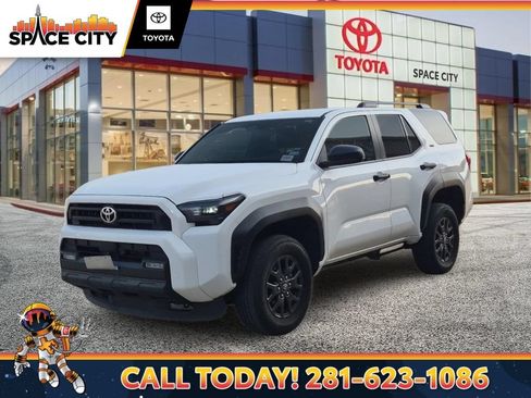 Used 2025 Toyota 4Runner SR5 AWD/4WD image 1