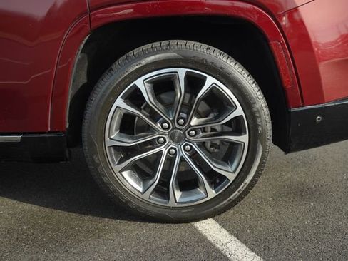 Used 2022 Jeep Grand Wagoneer Series III image 47