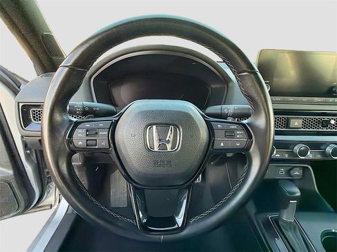 Used 2024 Honda Civic Sport image 11
