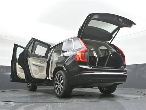 Used 2023 Volvo XC90 B6 Plus w/ Protection Package Premier image 54