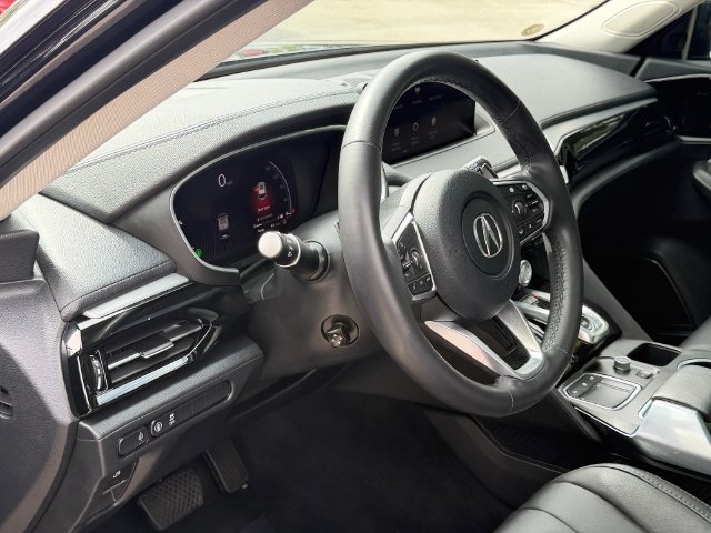 Used 2024 Acura MDX FWD image 13