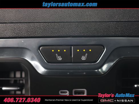 Used 2024 GMC Sierra 3500 Denali w/ Denali Reserve Package image 39