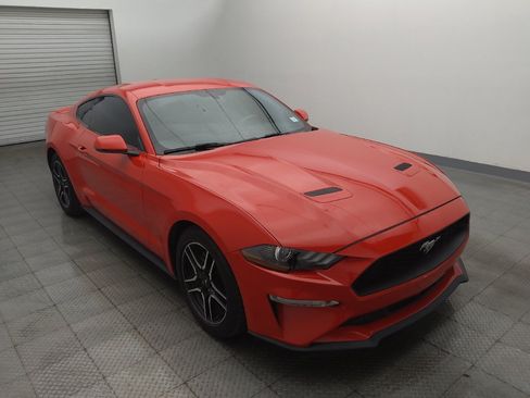 Used 2019 Ford Mustang Premium RWD image 13