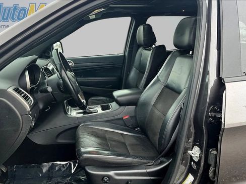 Used 2021 Jeep Grand Cherokee Laredo X AWD/4WD image 27