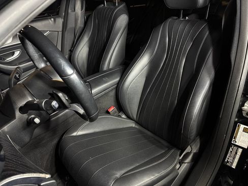 Used 2020 Mercedes-Benz E 350 Sedan image 17