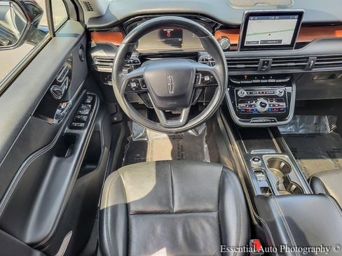 Used 2021 Lincoln Corsair Reserve w/ Sport Package image 13