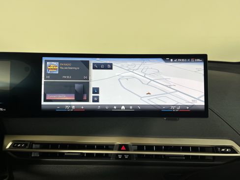 New 2026 BMW iX xDrive45 w/ Executive Package image 29