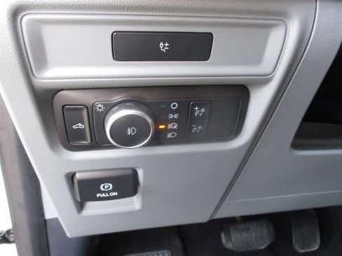 Used 2022 Ford F150 XLT w/ Bed Utility Package image 9