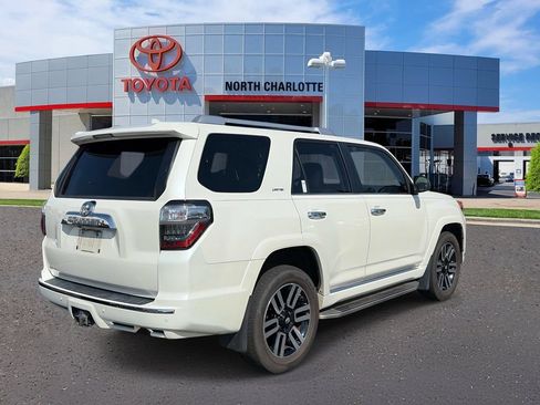 Used 2019 Toyota 4Runner Limited AWD/4WD image 7