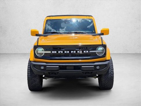 Used 2021 Ford Bronco Outer Banks AWD/4WD image 2