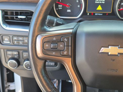 Used 2021 Chevrolet Tahoe High Country w/ Premium Package AWD/4WD image 18
