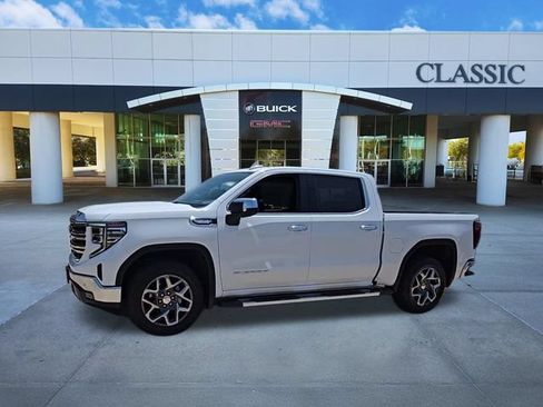 Used 2024 GMC Sierra 1500 SLT RWD image 4