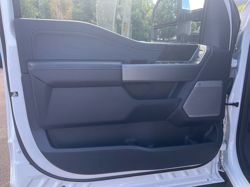 New 2026 Ford F250 Lariat AWD/4WD image 17
