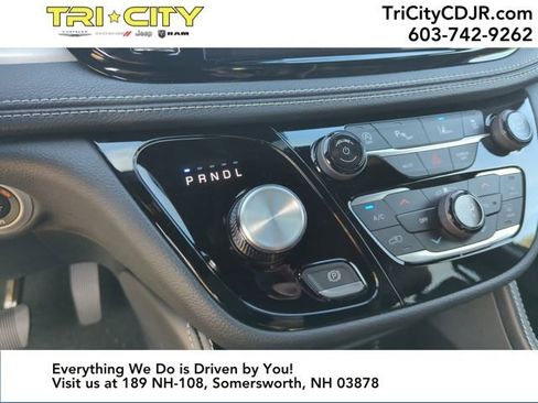 New 2026 Chrysler Pacifica Limited w/ S Appearance Package image 40