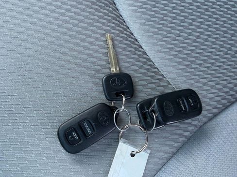 Used 2006 Toyota Highlander 4WD V6 image 38