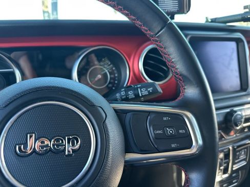 Used 2022 Jeep Wrangler Unlimited Rubicon w/ LED Lighting Group image 13