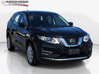Used 2019 Nissan Rogue S AWD/4WD video 1