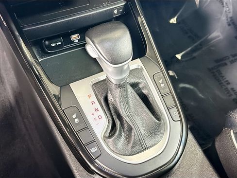 Used 2023 Kia Forte GT-Line w/ GT-Line Premium Package FWD image 18