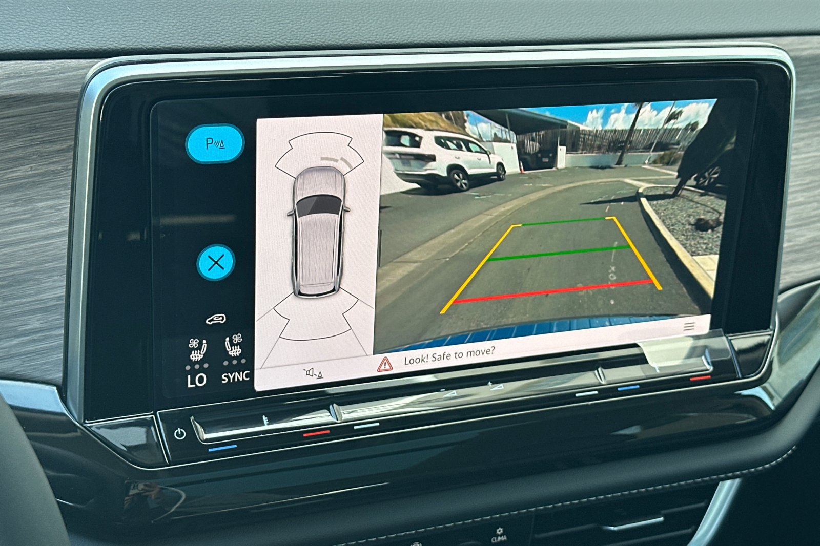 New 2026 Volkswagen Atlas SEL AWD/4WD image 18