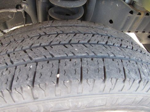 Used 2022 Ford E-350 and Econoline 350 Super Duty RWD image 11