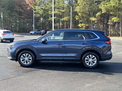 Used 2025 Honda CR-V LX image 7