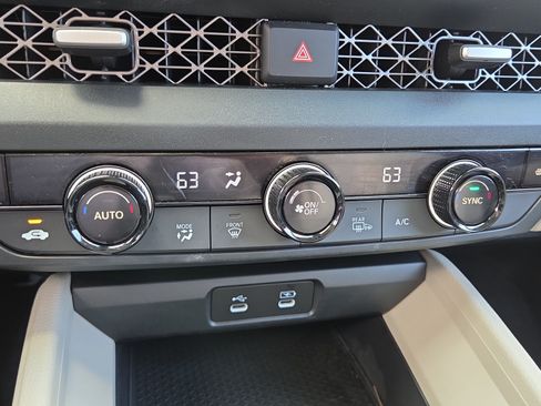 Used 2023 Honda Accord EX image 26