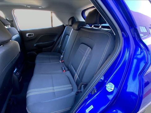Certified 2025 Hyundai Venue SEL FWD image 20