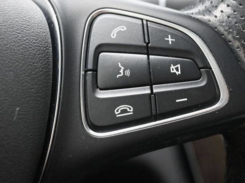 Used 2018 Mercedes-Benz C 300 C 300 4MATIC AWD 4dr Sedan w/ Premium Package image 27