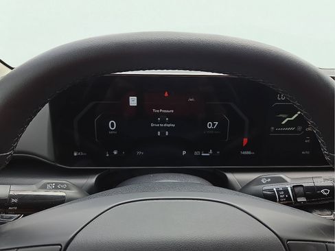 Used 2025 Kia K4 EX FWD image 23