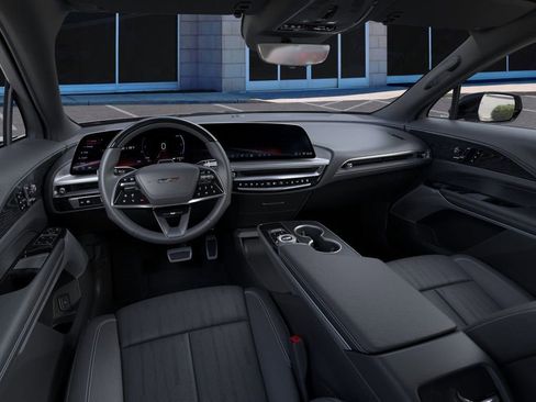 New 2026 Cadillac Lyriq V image 15