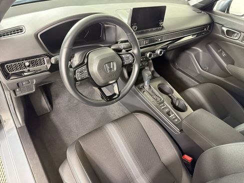 Certified 2025 Honda Civic Sport image 4