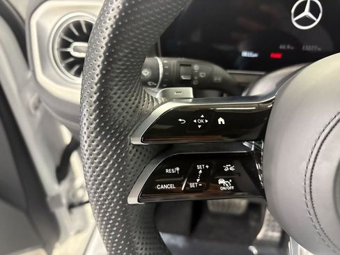 Used 2025 Mercedes-Benz G 550 G 550 w/ Exclusive Interior Package image 11